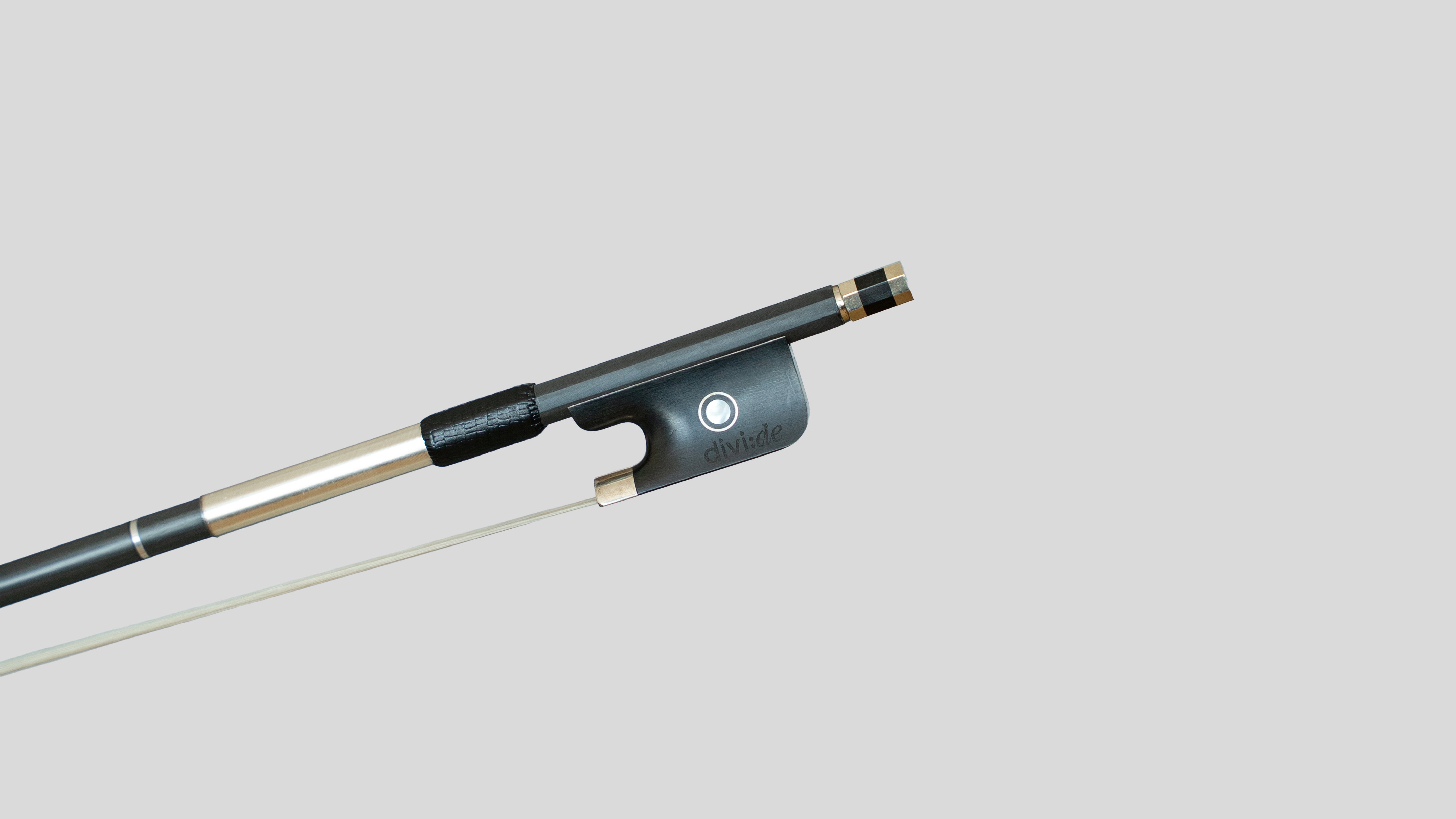 High Tech Travel Viola Bow